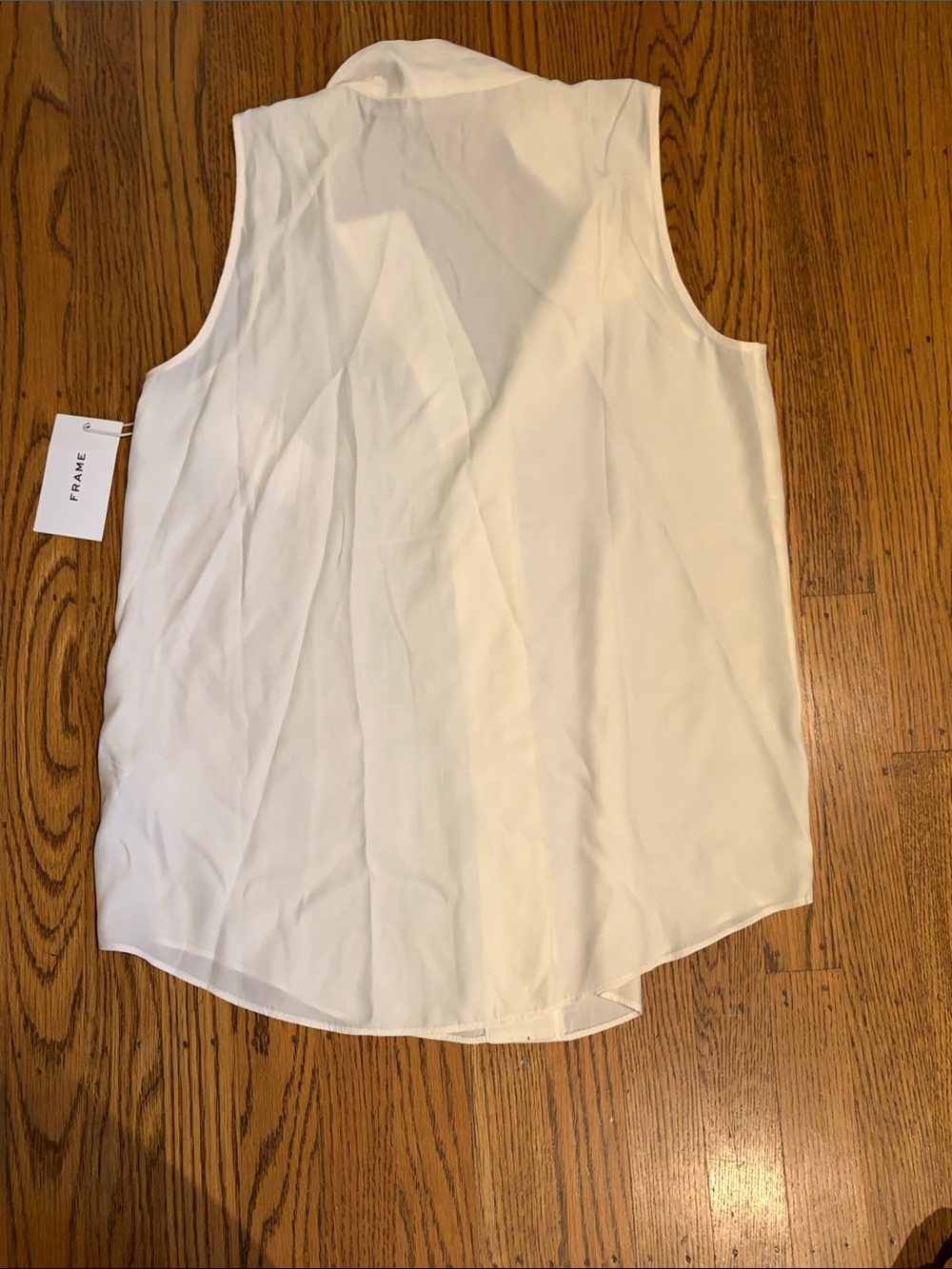 Frame Blouse - Picture 8 of 8